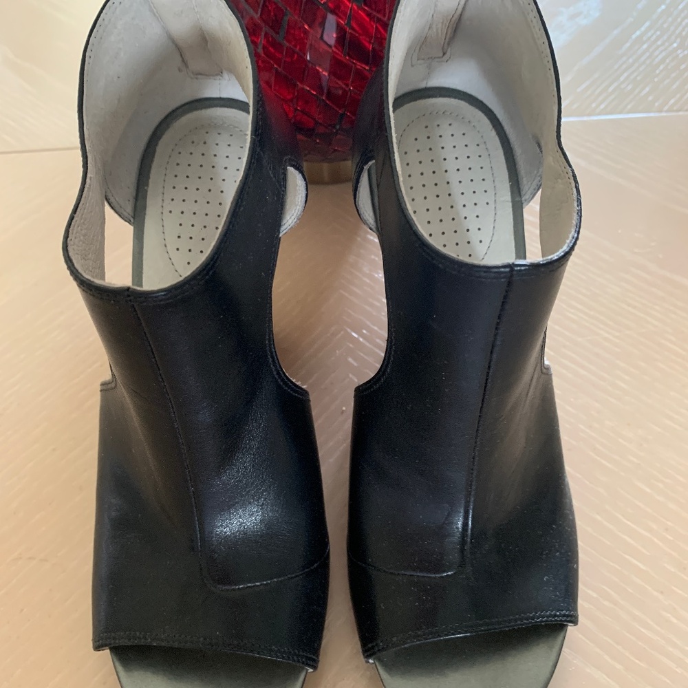 New Tsubo Black Leather